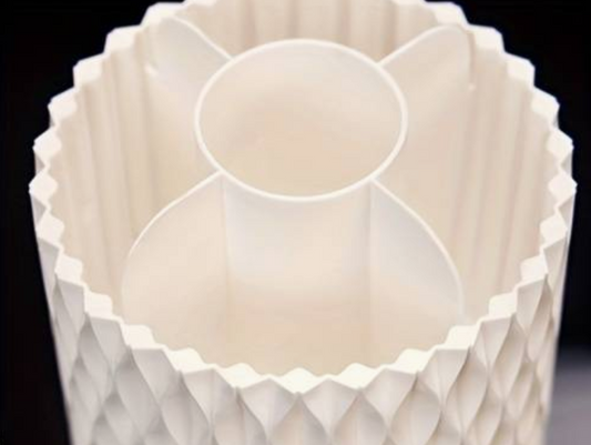 Rotating Blender Brush Holder with Cover