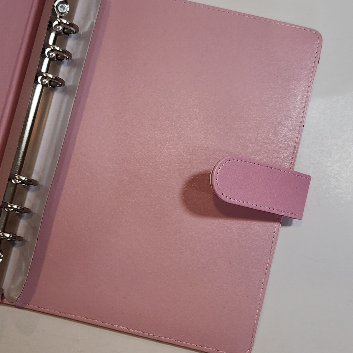 HK Volleyball - A5 Binder