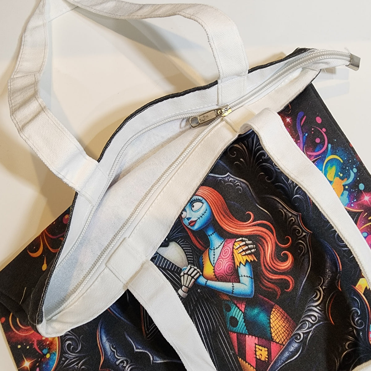 Jack & Sally Black Rose - Canvas Tote Zipper Closure