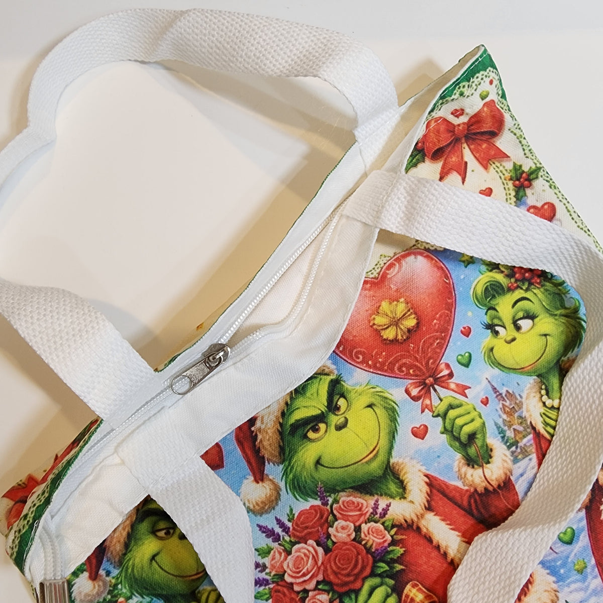 Grinch Christmas Scene - Canvas Tote Zipper Closure