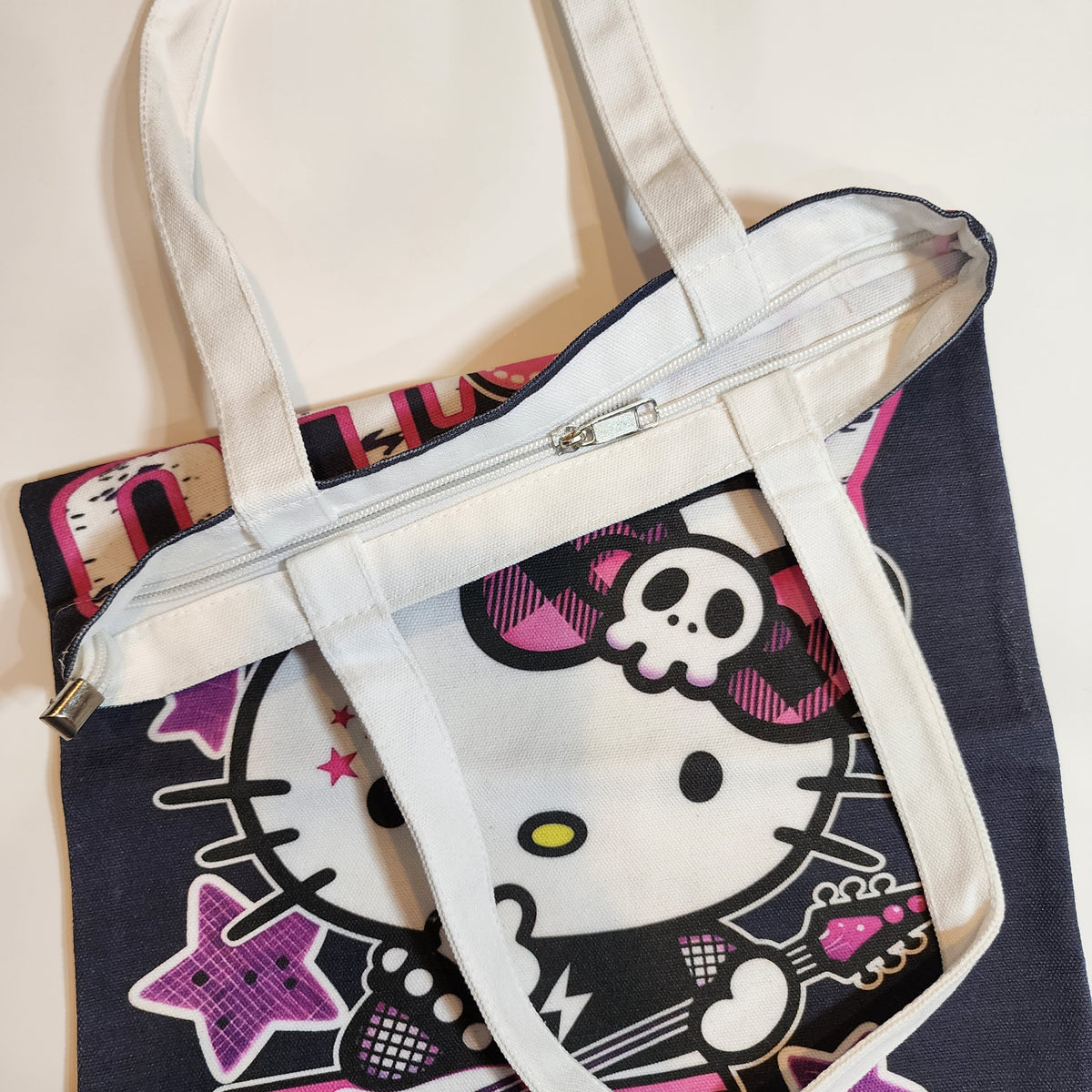 HK Rockstar - Canvas Tote Zipper Closure