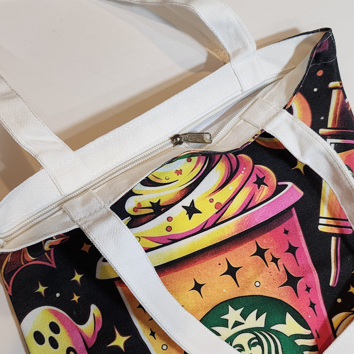 SBX Halloween - Canvas Tote Zipper Closure