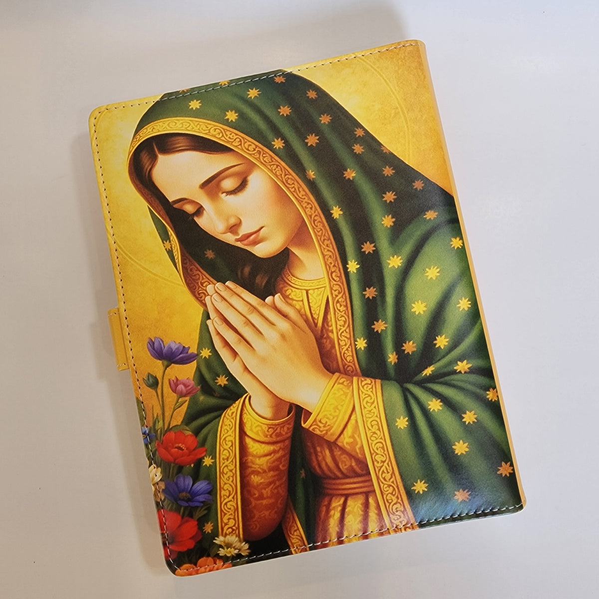 Mary - A5 Binder