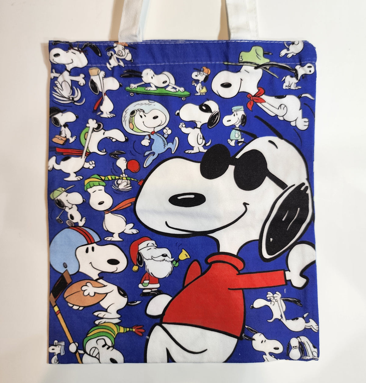 Snoopy Cosplayer - Canvas Tote Zipper Closure