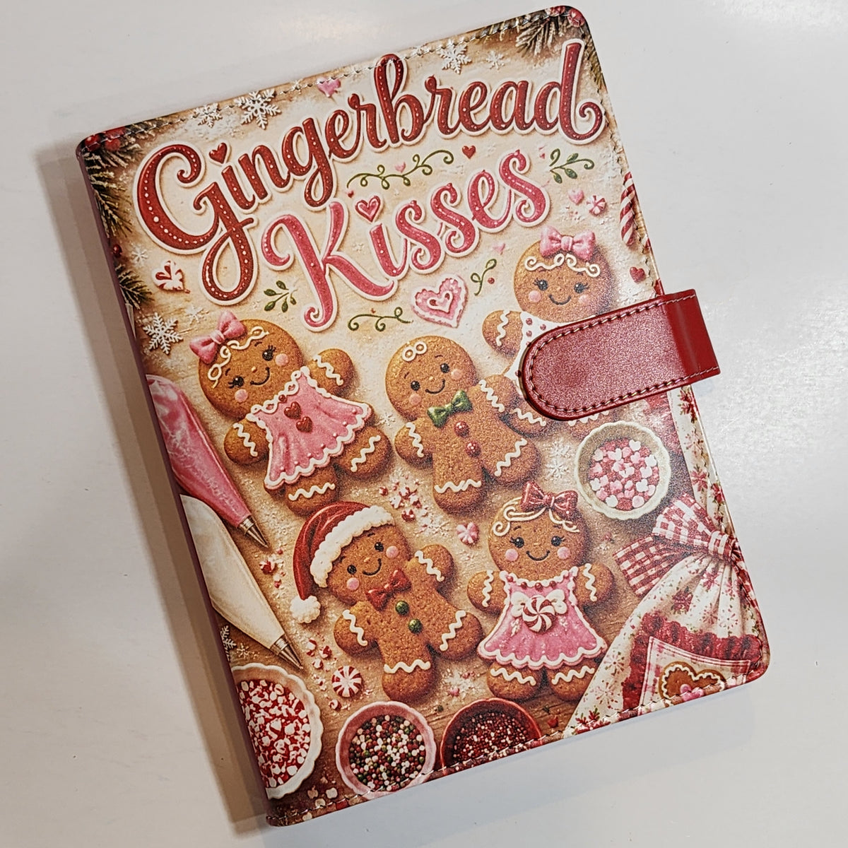 Gingerbread Kisses - A5 Binder