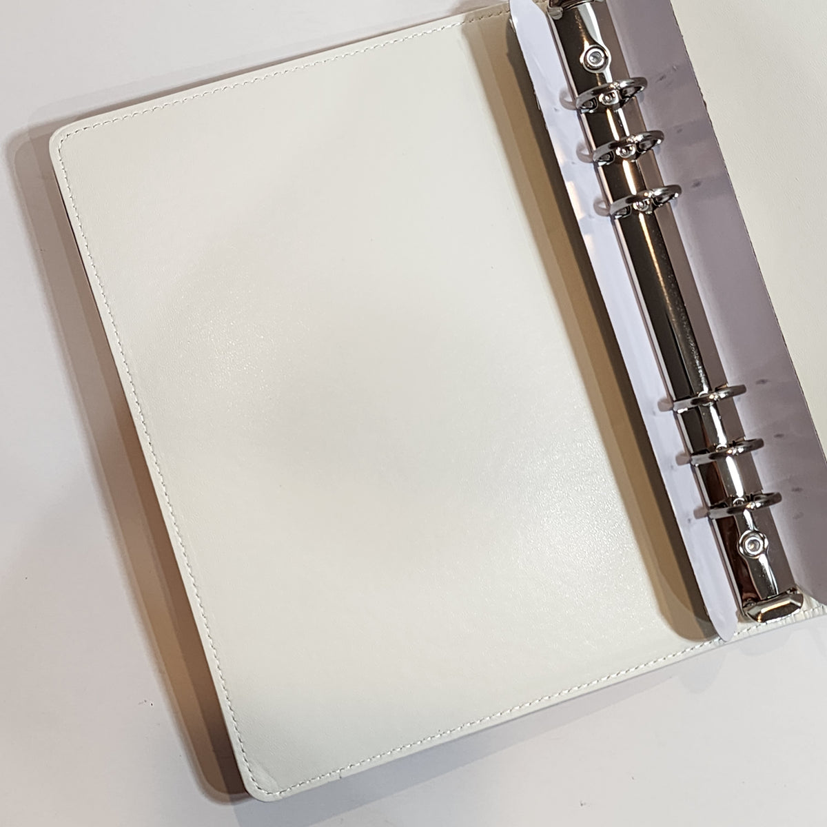 Pooh Hug - A5 Binder