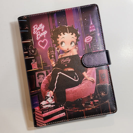 Betty Aesthetics - A5 Binder