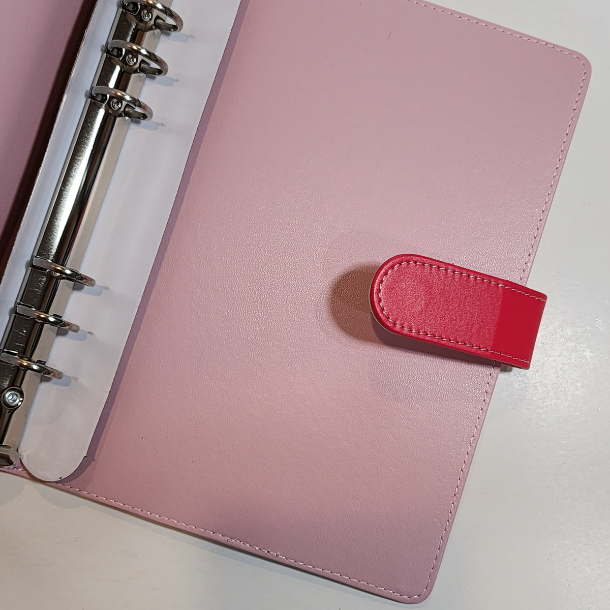 Adventure Awaits - A5 Binder